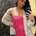 Simran Kaur Mundi Instagram - About last night ✨Hot pink my new favourite 💗 Mumbai, Maharashtra