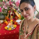 Simran Kaur Mundi Instagram - Ganpati bappa morya✨ Mumbai, Maharashtra
