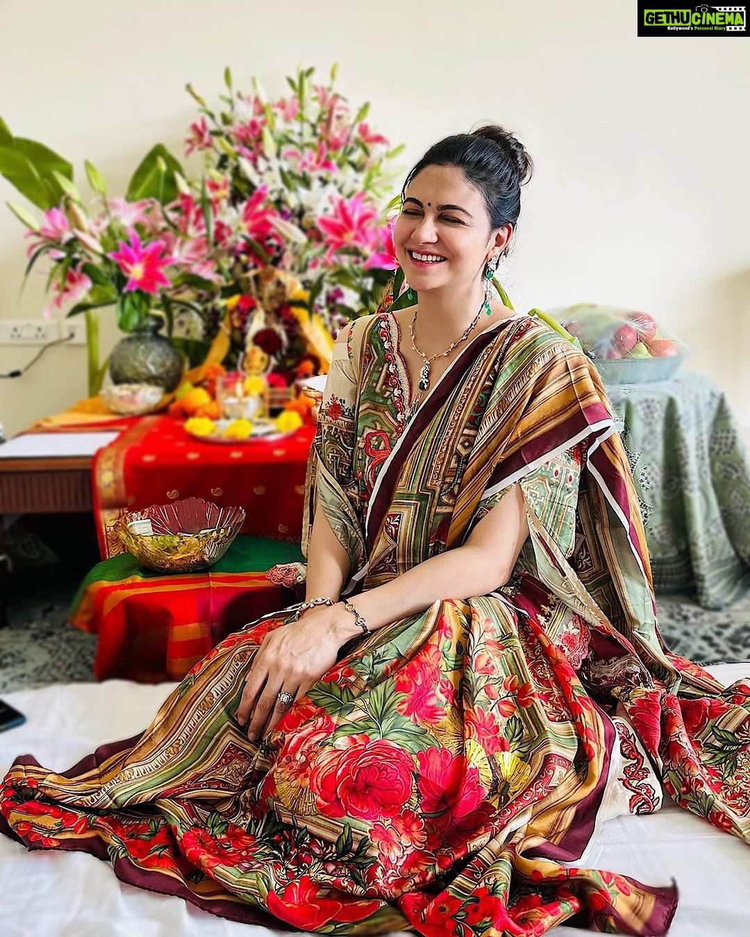 Simran Kaur Mundi Instagram - Ganpati bappa morya✨ Mumbai, Maharashtra