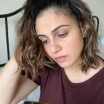 Simran Kaur Mundi Instagram - Baby Food Recipes is a whole new syllabus🤯😅 . . #babyfoodrecipies #startingsolids #newmom #babyfood #concetration #focus #baby