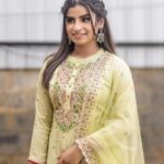 Sivaangi Krishnakumar Instagram - Thankyou for the love♥️ PC @raghul_raghupathy Muah @arupre_makeup_artist Jewellery @aaranyarentaljewellery Retouch @retouch_by_gokul