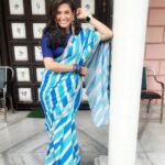 Smita Bansal Instagram - Made mummy click these. She did a decent job😊😊 @1956shashi #blue Mua- @makeupbyvishnukumar