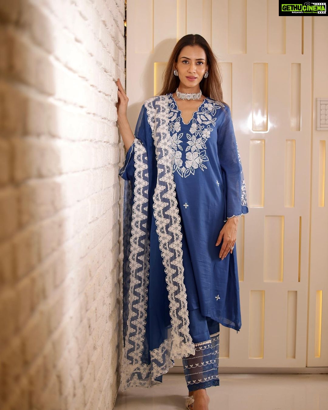Smriti Khanna Instagram - 9 days, 9 Colours, 9 looks! Which one is your fav 1-9?