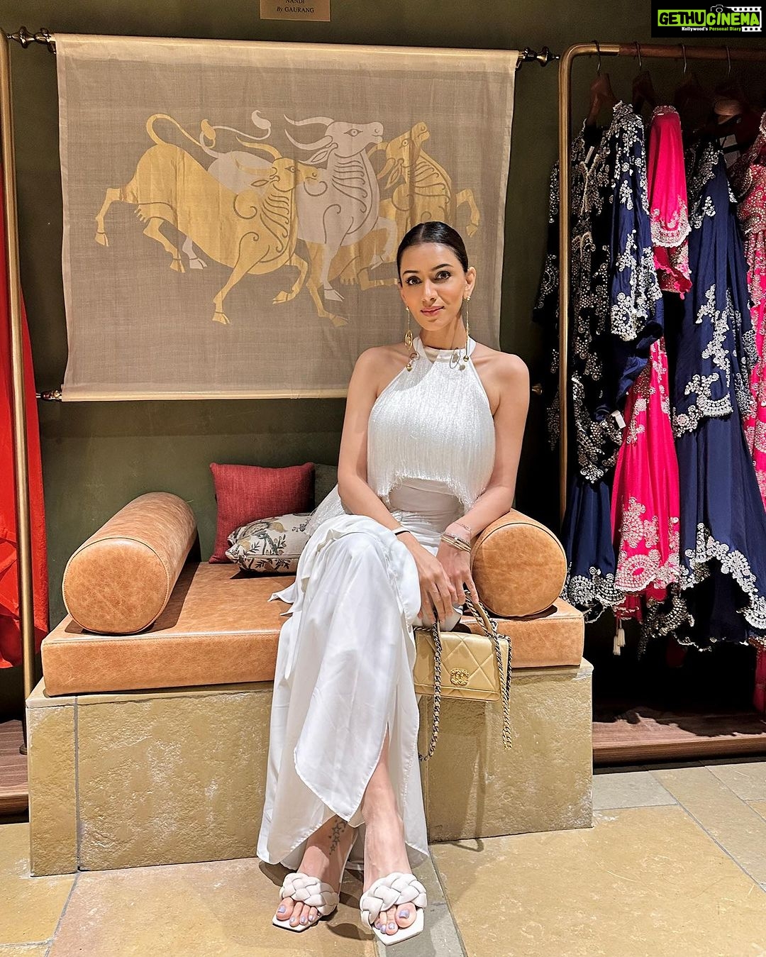 Smriti Khanna Instagram - Recent fav festive looks ✨