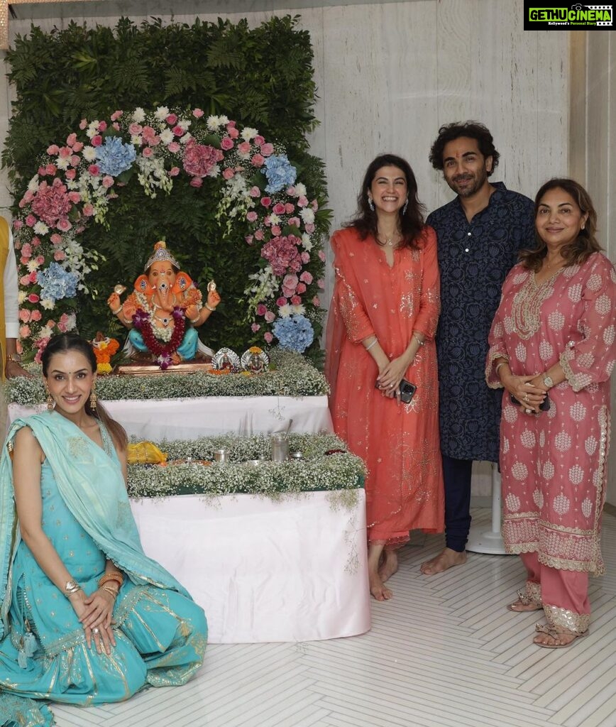 Smriti Khanna Instagram - Today was truly blissful! Happy Ganesh Chaturthi to everyone 🤍😇