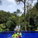 Sneha Instagram - #naturelovers #vacationmode #familytime #happy #blissful #nohaters @prasanna_actor