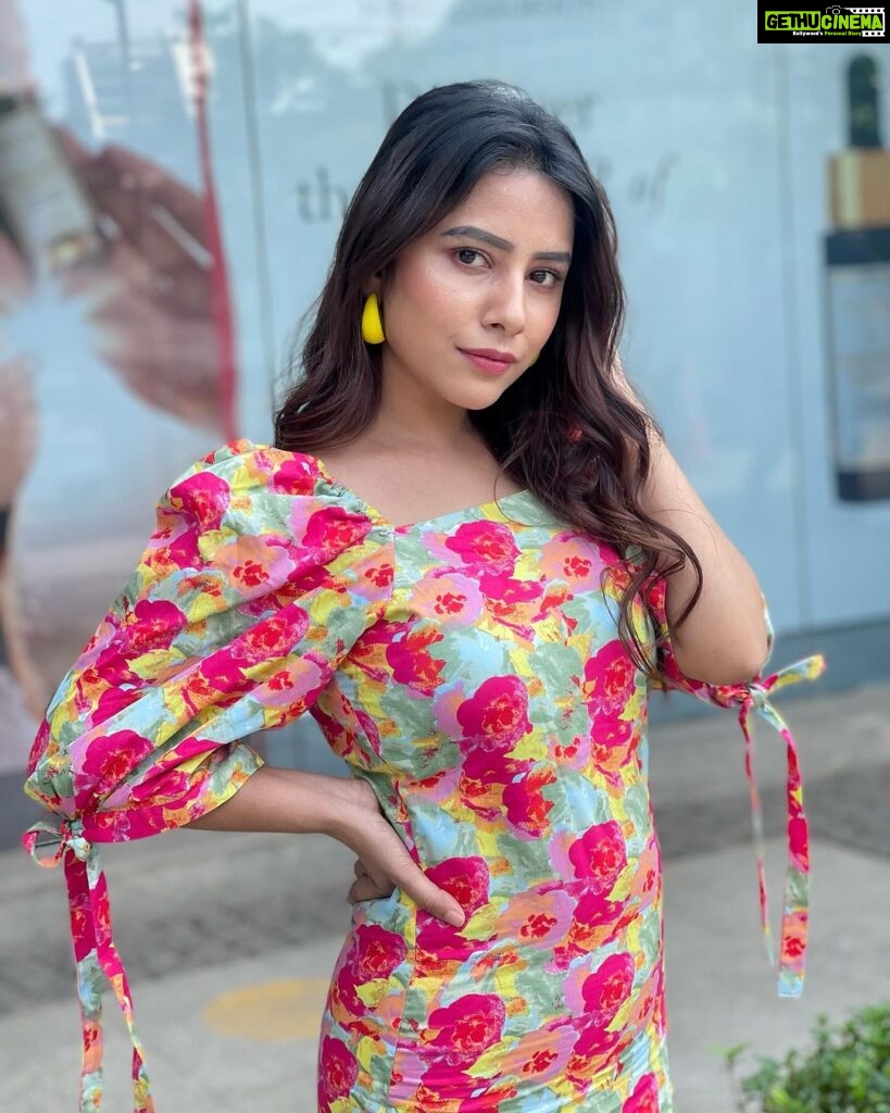 Sneha Bhawsar Instagram - Dress how you want to be addressed💕 Wearing @shopheymissy Collab from @infloso #shopheymissy #infloso #trending #ootd #girls #dresses #glam #fashion #aesthetics #grunge