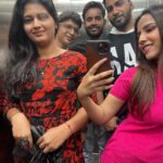 Sneha Bhawsar Instagram – We didn’t realize we were making memories, we just knew we were having fun.😅🥳

📍 @royalrivierafarm @thefernroyalfarmanjar 

#cousinsmasti #crazycousins #crazyfriends #viral #explore #instagram #bhabhinanad 
#vacations #vacation #trip #ontrip