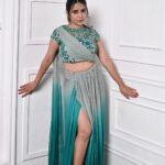 Sneha Bhawsar Instagram - 💎 📸- @ronakdave_ Wearing- @labelsimrankatyal Mua- @khushisanghvimakeup #starparivaarawards #starparivaarawards2023 #starplus #instagram #photoshoot #photography #photooftheday #picoftheday #beautiful #beauty #photo #photoposes #lifestyle #outfit #awardnight #lifestyle #fashion #bollywood #tellywood Mumbai, Maharashtra