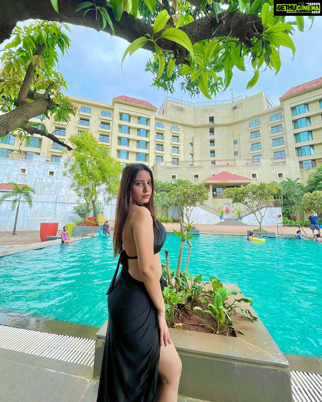 Sneha Bhawsar Instagram - Definitely a pool state of mind. Outfit- @fxmlondonofficial 📍- @novotelimagicaa #snehabhawsar #photography #classy #fashion #style #fashionista #loveyourself #westernwear #quote #instaquote #actress #swimmingoutfits #swimmingpool Novotel Imagica