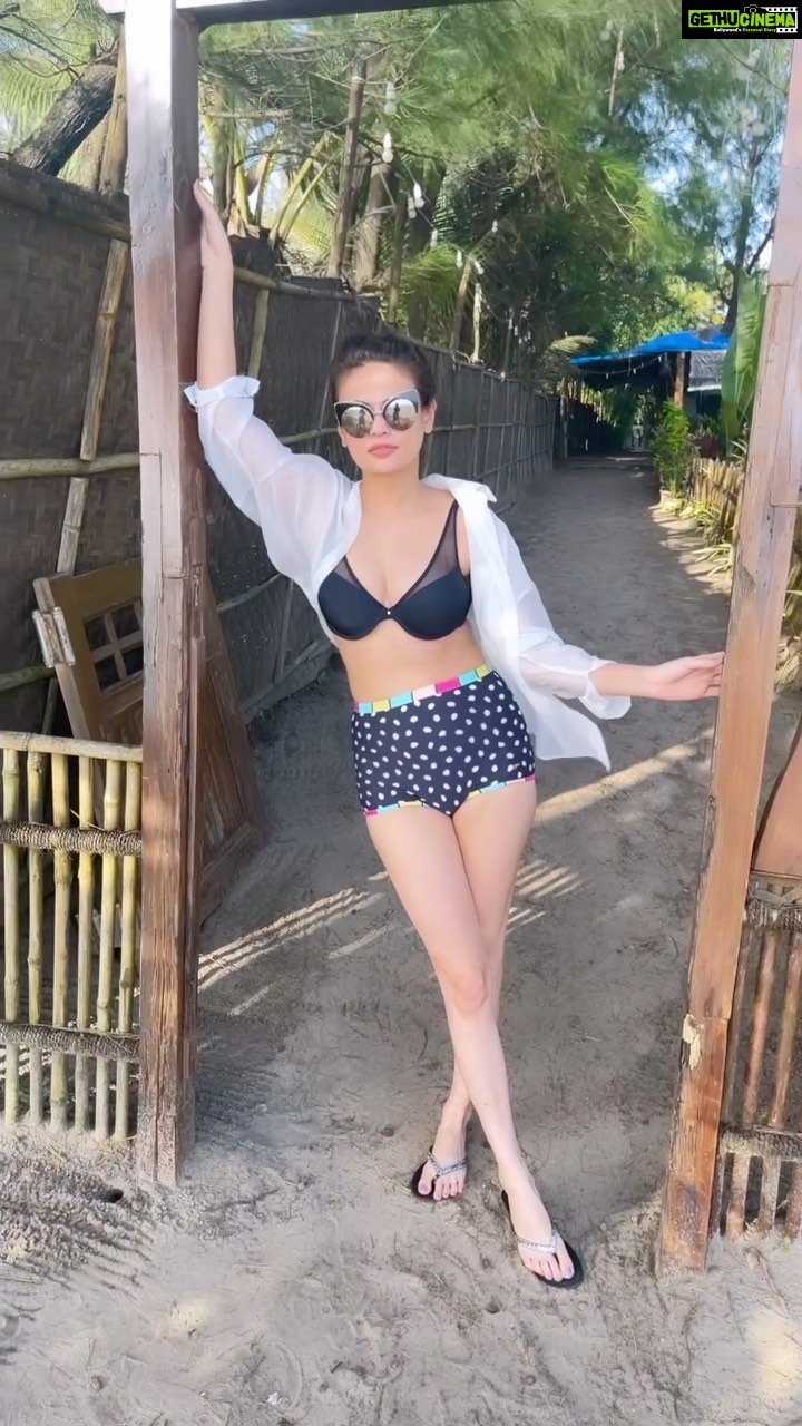 Sneha Ullal Instagram - Discover serenity at @pausebythesea in Morjim, Goa. A luxury beachside cozy cottage resort perfect for nature lovers seeking blissful privacy by the shore.Just how I like it in Goa🌊🏡. #snehaullal #goa #pausebythesea #beachlife #sunsets #moonlight #beachside