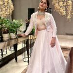 Sneha Wagh Instagram – Literally in the air of fashion… #LokmatStyleAwards 🤍
Unleashing the best in me!!
.
.
.
Outfit : @style__inn
Jewellery : @the_jewel_gallery
Styled by : @richaranawat
Ast : @angela_chhandami @pearrlyyy
.
.
.
#fashion #style #lookbook #stylefile #ootd #instafashion #instagood #instadaily #SarangeSneha #ssnehawagh #snehawagh
