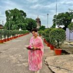 Sneha Wagh Instagram - A combination of Shaivism/Vaishnavism …… The Lingaraj Temple ✨🪷✨🌺✨🪷✨ . . . . . #orissa #odia #bhubaneswar #lingarajtemple #shiva #vishnu #harihar #shaivism #shaktism #vaishnavism #sarangesneha #ssnehawagh #snehawagh #incredibleindia #indiatourism #india #wanderlust Lingaraj Temple, Orissa