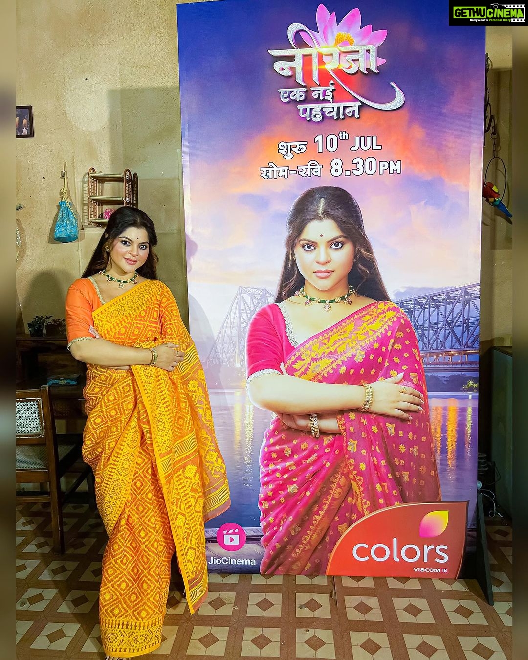 Sneha Wagh Instagram - She may not own opulence, but she won't let her daughter drown in the mud of sorrow and sadness! Protima will create a revolution... That will make women like her dream!! #Awaited #NeerjaEkNayiPehchaan Airing on @colorstv from 10th July, Monday-Sunday at 08:30 PM IST . . . #Neerja #newshow #upcoming #gratitude #instagood #instadaily #fyp #goodvibes #SarangeSneha #ssnehawagh #snehawagh