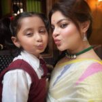 Sneha Wagh Instagram – Our Perfect Pout……

@_world_of_myra_official 💝😘💝
.
.
.
.
.
#neerja #protima #neerjaeknayipehchaan #colors #colorstv #ssnehawagh #sarangesneha #snehawagh #myra #myravaikul #worldofmyra