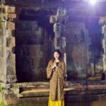 Sneha Wagh Instagram – Had a chance of visiting the Shree Thirunelli Mahavishnu Kshetram ahead of navratri ✨
This temple is situated on the side of Bramhagiri Hill dedicated to Lord Shree Mahavishnu !
According to the tradition Lord Bramha himself recognised an idol in an amla tree as Lord Vishnu and the surroundings as Vaikutntha ! 
.
.
.
#shreemahavishnu #templesofindia #templesofsouthindia #ancienthistory #ancientarchitecture #snehawagh #ssnehawagh #sarangesneha #incredibleindia #indiatourism #india #wanderlust
