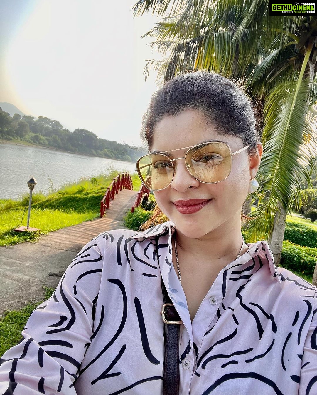 Sneha Wagh Instagram - And it went like…… . . . . . . #vibe #vacation #birthdayweek #snehawagh #sarangesneha #ssnehawagh #lifeisgood #incredibleindia #indiatourism #india #wanderlust