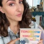 Soha Ali Khan Instagram – If you are looking for your next summer read, look no further … #reading #summerreading #tomorrowandtomorrowandtomorrow @gabriellezevin @penguinindia #novels #fiction