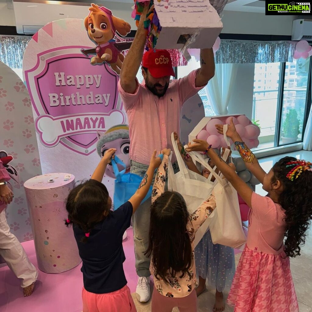 Soha Ali Khan Instagram - When your child says I don’t want a birthday party, I just want my 3 closest friends, my family and unlimited cotton candy … count your blessings !! Thank you all for your wishes ❤️🧿🎂🎉❤️
