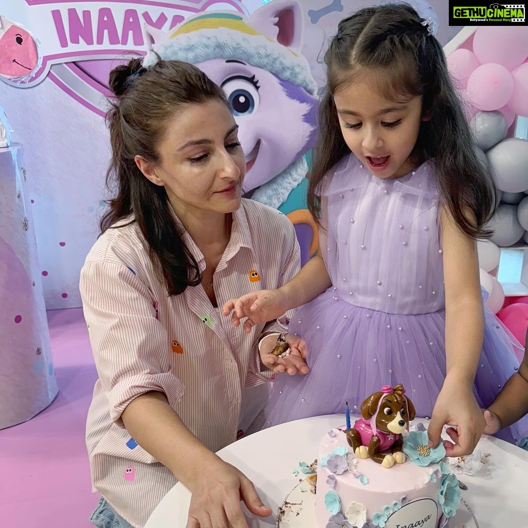 Soha Ali Khan Instagram - And just like that … 6 !! #happybirthday