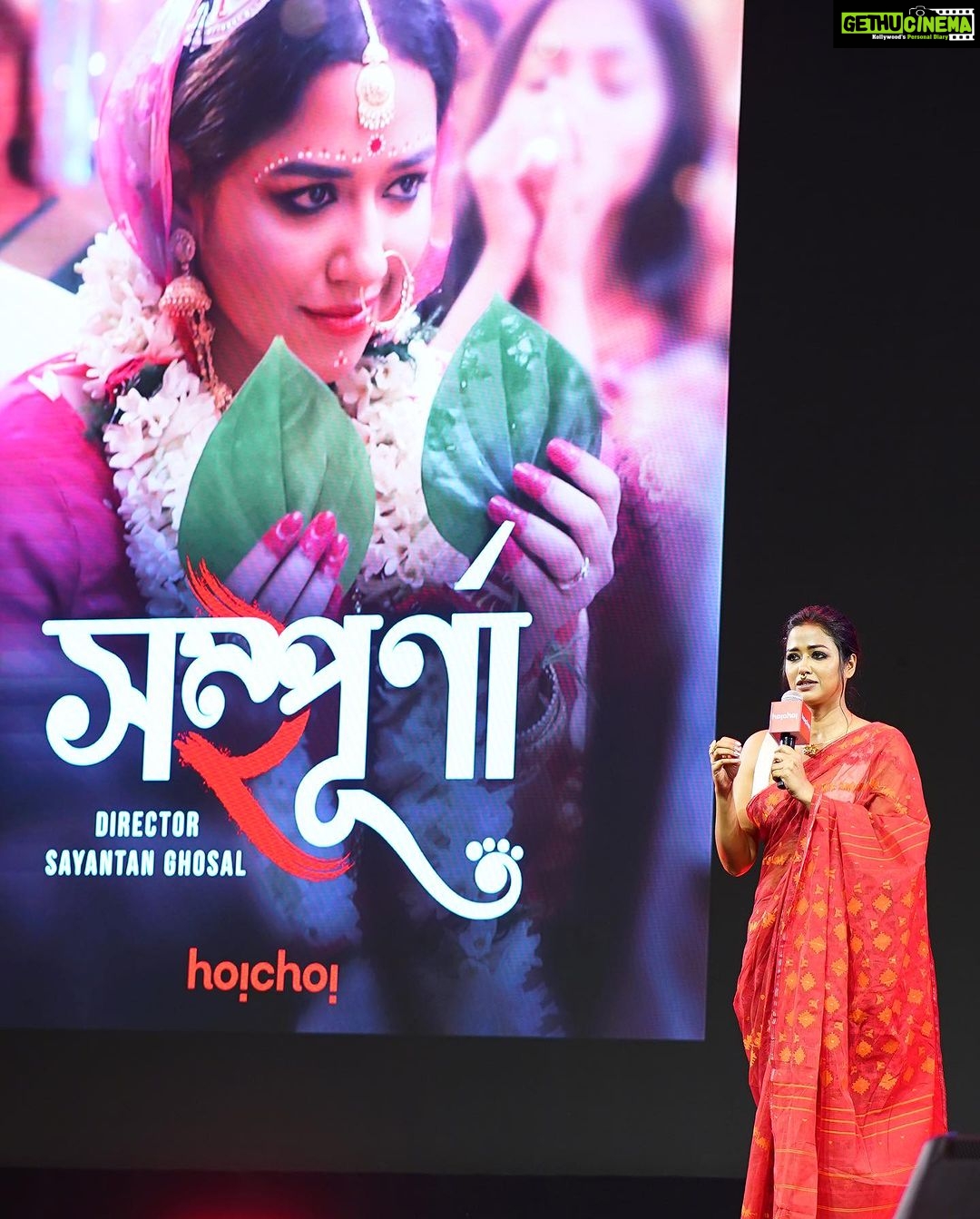 Sohini Sarkar - 79.7K Likes - Last night at @hoichoi.tv Season 7 Announcement party 🎈❣️
.
📸 @sahil_paswan_2646_
💄 @dassourav3
💇♀️ @diaryofaamrapali
👚 @threaded_madhab
🥻 @jamdani_o_amader_golpo
💍 @tahir_somethingsopure
🔗 @socialyard_digital @sayoniroy9
Sampurna 2 is streaming now!! Do watch!!
.
.
#sampurna #webseries #hoichoi #season7 #lastnight