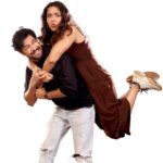 Sohini Sarkar Instagram - Love is in the air...this jodi is looking fresh and lovable...we are sharing the first glimpses of #Omorshongi starring @vikramchatterje & @sohinisarkar01 🔥 Excited to see them on big screen ??? @dreams_on_sale