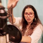 Sohini Sarkar Instagram - আগে প্রথম পর্ব শুনুন… এই নিন লিঙ্ক 👉 https://GMT.oia.bio/EP31 (Link in Bio) Subscribe করতে ভুলবেন না যেন। ওটা খুব জরুরি। ❤️ ‘আনন্দমঠ’ ~ দ্বিতীয় ও অন্তিম পর্ব আসছে শনিবার ১৯শে আগস্ট রাত ৯টায়, গপ্পোমীরের ঠেকে। #গপ্পোমীরেরঠেক #goppomirerthek #BankimChandraChattopadhyay #Anandamath #independenceday2023