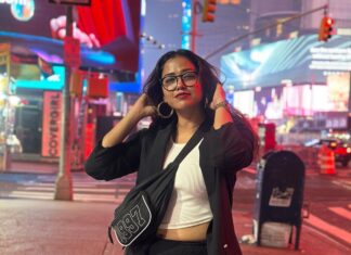 Sohini Sarkar Instagram - Black lover 🖤🖤🖤 Times Square New York