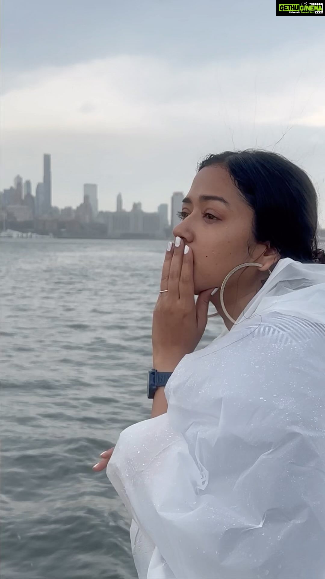 Sohini Sarkar Instagram - Strolling around the streets of AMERICA🌻🍁 . . . #America #travelreels #travel #newyork #friendship #happy #love #mood #good #statueofliberty