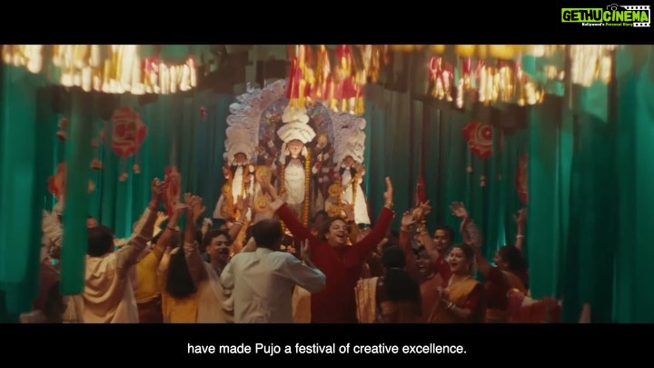Sohini Sarkar Instagram - Pujo is almost here and I can see the pandals gear up for festivities and @asianpaints Sharad Shamman. Sharing a heartfelt ode by the brand to the makers of Pujo, a musical tribute to the invisible army that breathes life into the spirit of 'sharodiya' decade after decade. Through this film, Asian Paints Sharad Shamman celebrates the coming together of diverse creative forces that make Pujo a monumental experience for anyone who witnesses it. I fondly remember pandal hopping and rooting for my favourite ones to win @asianpaintssharadshamman. Watch the film, reminisce about your memories of APSS and share them with me in the comments! #AsianPaints #AsianPaintsSharadShamman #Pujo #FestivalofCreativity #DurgaPujo #AsianPaintsTributeToWestBengal