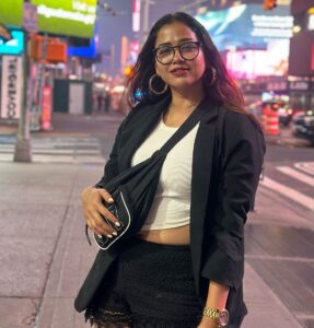 Sohini Sarkar Instagram - Black lover 🖤🖤🖤