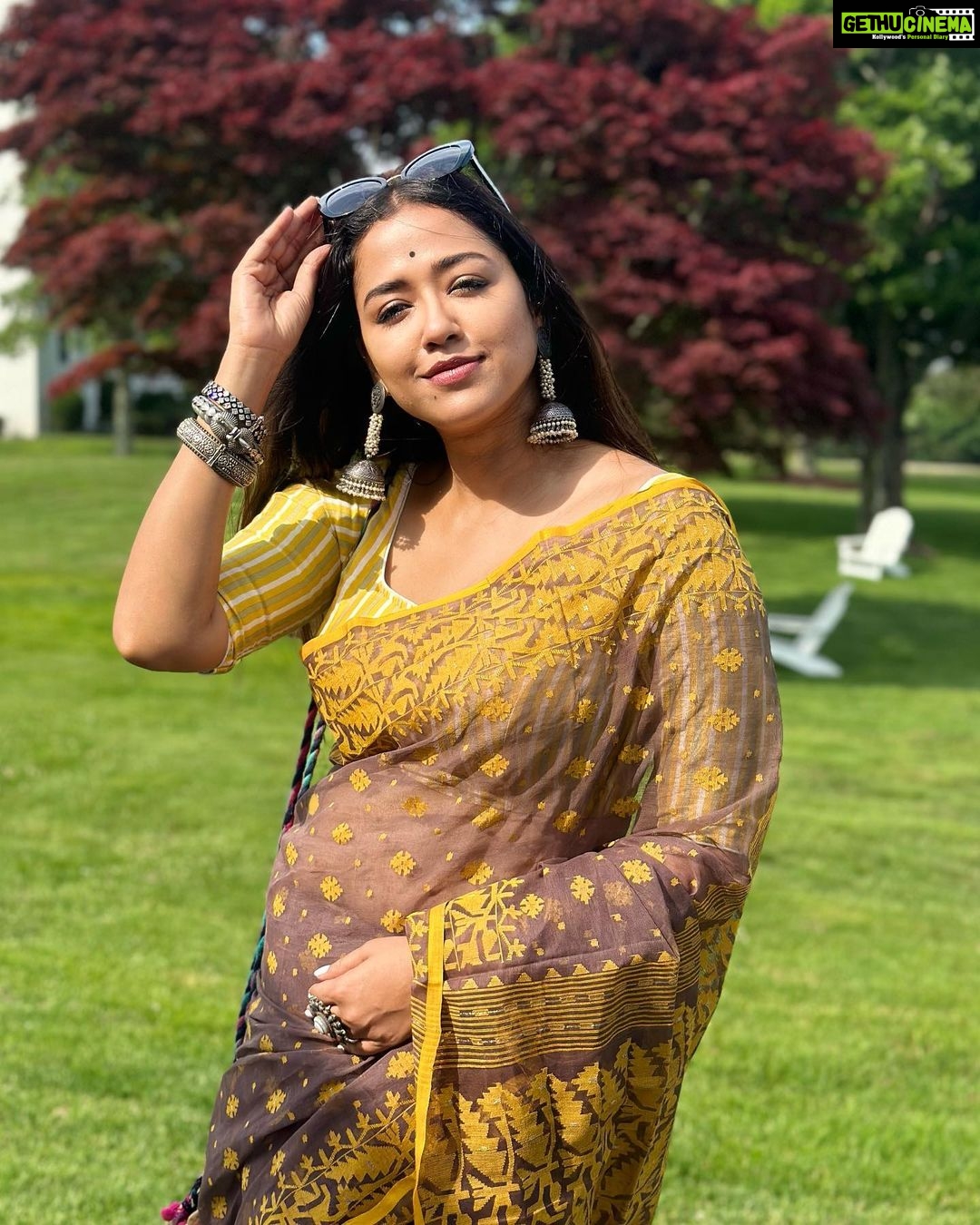 Sohini Sarkar - 73.2K Likes - শাড়ি @indubyjayita ❤️
📷 @chakraborty_bidipta 😍
#saree #newjersey #abarbibahoobhijaan #day #atlanticcity #hoichoi #svf