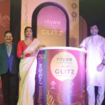 Sohini Sarkar Instagram - An ode and ride I will always cherish and remember, thanks to @asianpaints!  I had the privilege to witness the launch of Asian Paints' Tribute To West Bengal. I experienced the first ride of the special tram the brand has created to pay homage to the legacy and luxury of Kolkata, and unveil the special edition, AR enabled, Royale Glitz pack dedicated to our lovely state.   These initiatives have brought back numerous fond memories from taking tram rides that help you soak in the colours of Kolkata to Pujo celebrations that bring the city alive. You have to take this tram from Tollygunge to Ballygunge, like I did. The interiors are absolutely amazing, but you have to see it to believe it.  #AsianPaints #AsianPaintsTributeToWestBengal #RoyaleGlitz #Kolkata #KolkataTram #Creativity #DurgaPujo @asianpaintssharadshamman