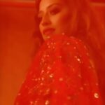 Somi Khan Instagram – Salma Sitaaron Wali Shagna Di Shab Aayi Re ❤️✨

———————————————————————————
Captured by @clickwitharjun 
Outfit @the_adhya_designer 
Mua @chetnashahmakeover