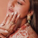 Sonakshi Sinha Instagram - Orange you glad to see me?!? Nails: Ariel by @itssoezi 💅