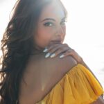 Sonakshi Sinha Instagram - Palat…