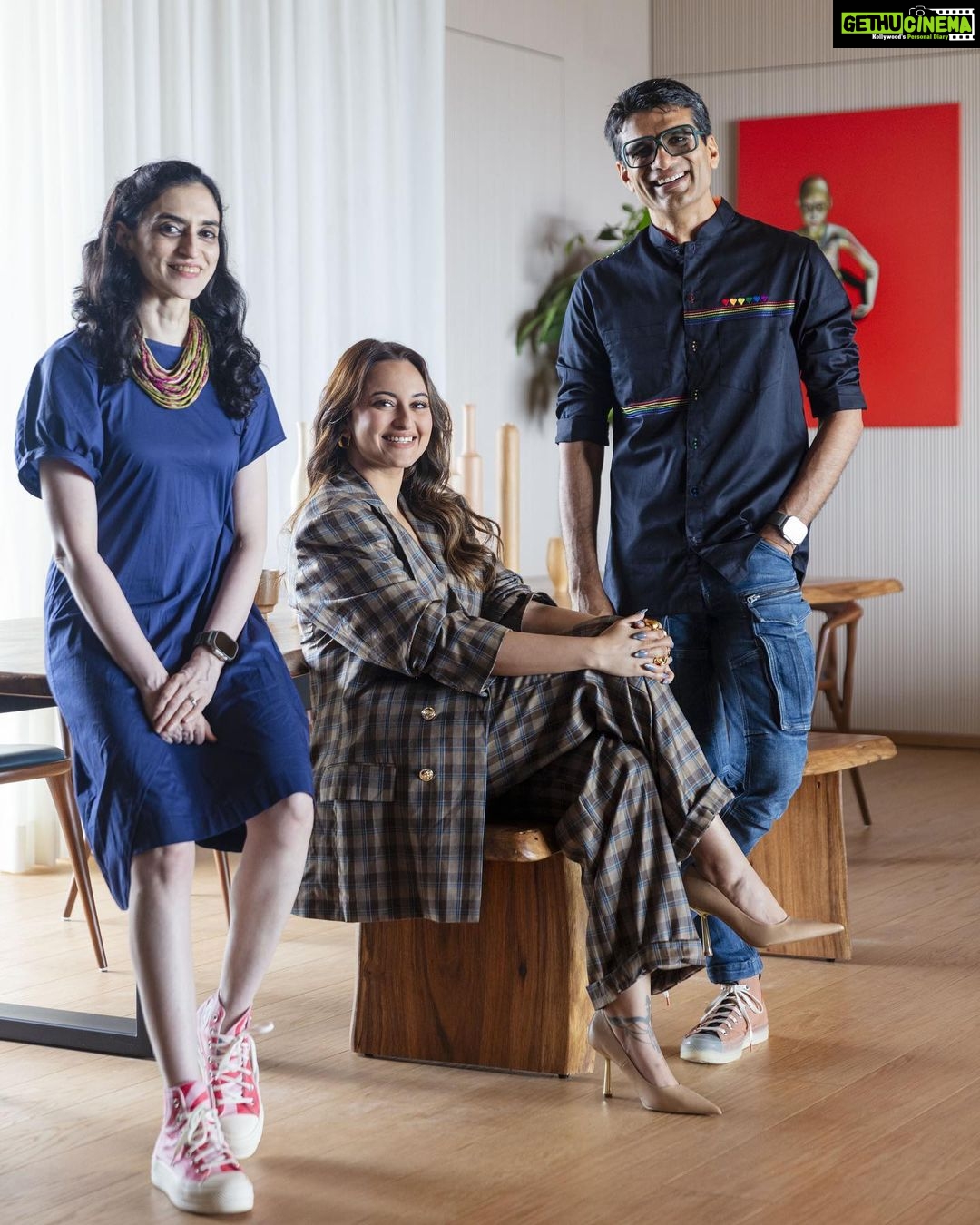 Sonakshi Sinha Instagram - Thank you @redrajiv @eeks25 @redarchitects for turning my dream home into a reality ❤️🏠