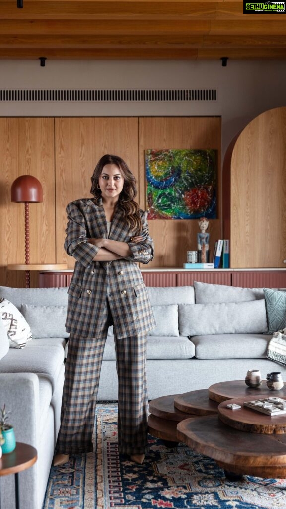 Sonakshi Sinha Instagram - Sonakshi Sinha’s (@aslisona) 4,000-square-foot Mumbai home is an embodiment of understated luxury. The idea of creating multifunctional spaces tailored to Sinha’s lifestyle was at the heart of reD Architects’ (@redarchitects) creative process. An airy four-bedroom apartment was duly transformed into a 1.5 bedroom home complete with an art studio, a yoga area, a dedicated dressing room, and a walk-in wardrobe overlooking the sea. Sliding walls, Murphy beds, and automated screens allow the actor to continually adapt her home to fit her every requirement. “Rajiv (@redrajiv) and Ekta (@eeks25) have done a fantastic job of getting my vibe right,” a satisfied Sinha (@aslisona) tells us. Read more at the link in bio Visuals Editor: Harshita Nayyar (@harshitanayyar_) Directed and Edited by: Piya Pahwa (@piya_pahwa) Videography: Rohit Mendiratta (@thematterstudio_) Words: Nuriyah Johar (@nuriyahjohar) HMU- @savleenmanchanda Assistant HMU - @anushkajainn__ Styling - @Mohitrai #ADVisits #SonakshiSinha #Mumbai
