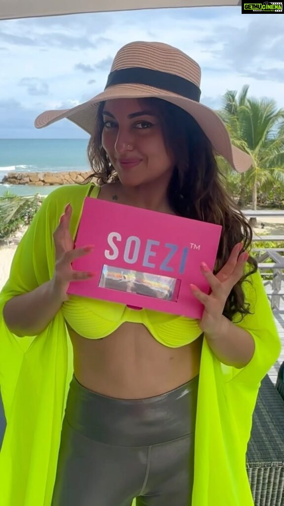Sonakshi Sinha Instagram - Found my new diving buddy and it’s not just my Oxygen tank!! @itssoezi to look fabulous, even underwater 😜💦💅🏻 Share your #SOEZI holiday diaries with me, I’d love to see what adventures YOU take @itssoezi on! #SOEZITakesOverTheWorld, one fabulous nail at a time! 💖 Nails im wearing: 💅🏼Grey Zone (Long/Almond) 💅🏽Get Me Candy (Short/Coffin) #SoeziOnVacation #SOEZI #pressonnails #NailsDontPop