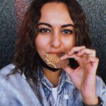 Sonakshi Sinha Instagram - Unused selfie dump. Ok.