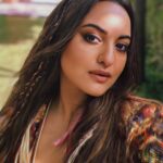 Sonakshi Sinha Instagram - Unused selfie dump. Ok.