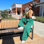 Sonal Chauhan Instagram - Green or Yellow??? Or should I stick to pastels ? 🍭🧋🍭 . . . . . . . . . . . 📸 @himanichauhan #washington #dc #sonalchauhan #love #travel #boba #bobatea #september Washington D.C.