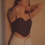 Sonal Chauhan Instagram - Sunkissed on a Sunday ☀️💋 . . . . . . . . . . . . . . . . . . . . . .🎥 @dieppj #sonalchauhan #love #sunday #mood