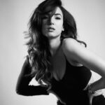 Sonal Chauhan Instagram - 𝓜𝓸𝓸𝓭 ~ 𝓓𝓪𝓻𝓴 𝓐𝓷𝓭 𝓖𝓵𝓸𝓸𝓶𝔂 𝓑𝓾𝓽 𝓢𝓪𝓼𝓼𝔂 🖤🩶 . . . . . . . . . . . . . . . . . . . . . 📸 @shreyansdungarwal Styled by @d_devraj #sonalchauhan #love #blackandwhite #photography