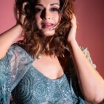 Sonali Bendre Instagram - Every picture “Teals” a story!🩵✨