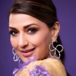 Sonali Bendre Instagram – 🌼💜