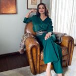 Sonali Bendre Instagram - Sometimes, you just gotta sit back, relax and let life happen☺️😄