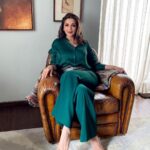 Sonali Bendre Instagram - Sometimes, you just gotta sit back, relax and let life happen☺️😄