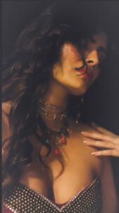 Sonali Raut Instagram - Blissful!!!!
Top n jewelry @kavita_sonchatra 
Video shot n edit @pranjali_nigudkar 
.
.
.
.
.
.
.
#actress  #model #bollywood #hollywood  #movie #fashion #photography #instagram #instagood #viral #new  #follow  #actresslife #like #s #cute #art #photoshoot  #photooftheday #modellife #music #celebrity