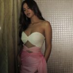 Sonam Bajwa Instagram - ☕️☕️ Wearing @stolen.stores
